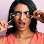 Le choix et la pose des faux cils, par des professionnels
